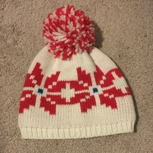 Winter pom pom hat!